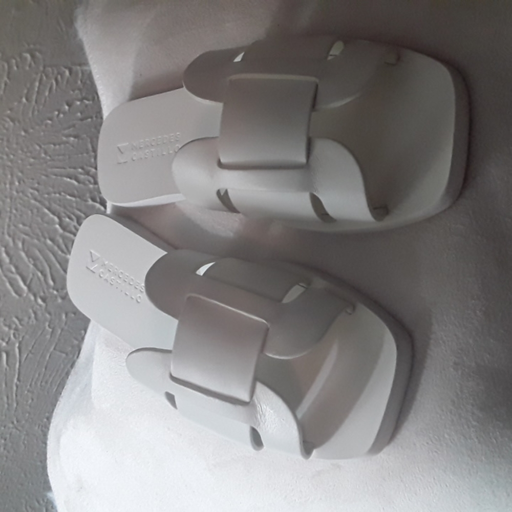 Mercedes Castillo Sandals